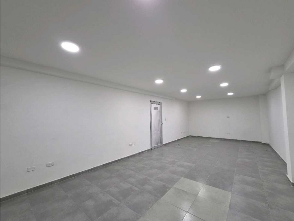 Renta Oficina Servicios Incluidos — foto 4