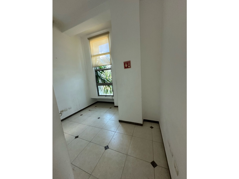 Renta oficina av Nichupte 110mt $30000 — foto 5
