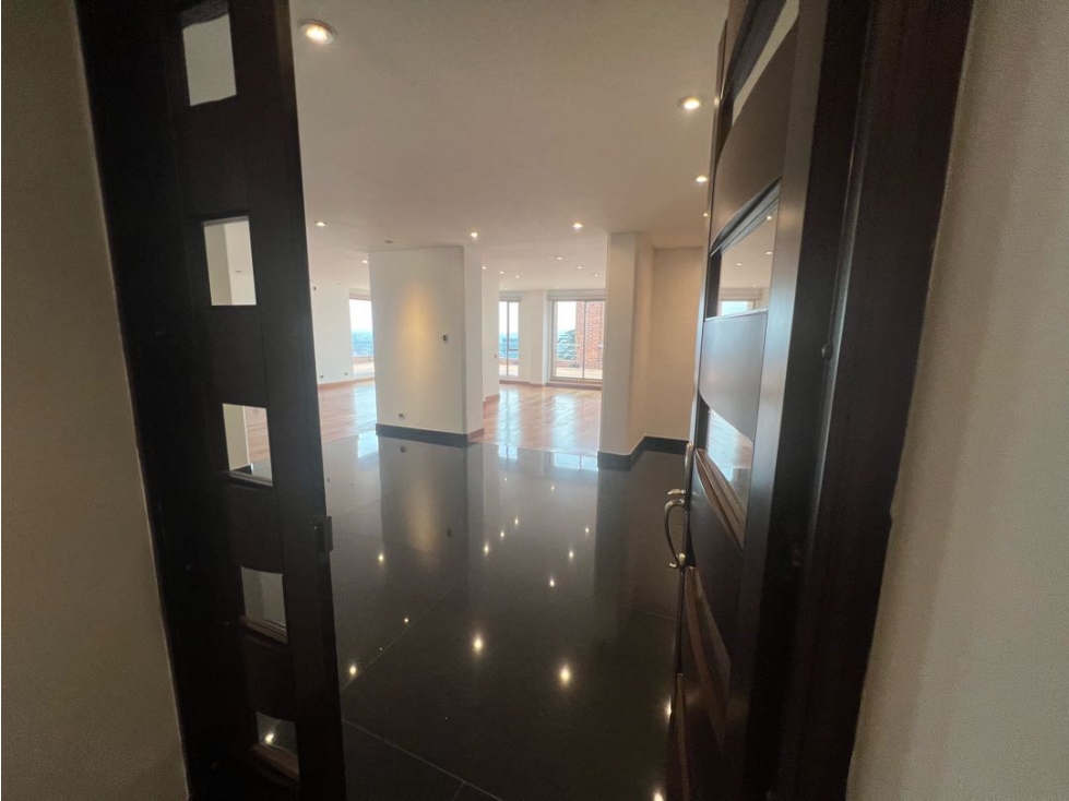 RENTA. SANTA ANA ORIENTAL. 296 m2. TERRAZA. VISTA.3 HABS CON BAÑO — foto 2