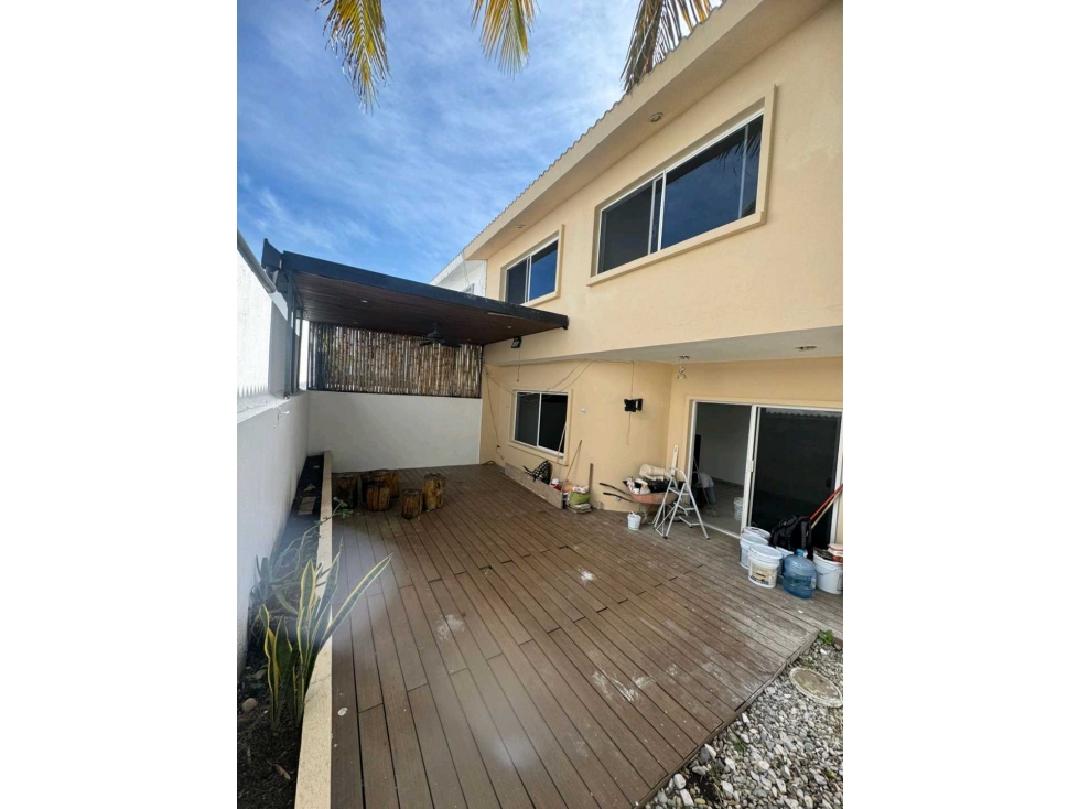RENTA-CASA en Privada 3 Recámaras3.5 Baños Estudio Hacienda Esmeralda — foto 6