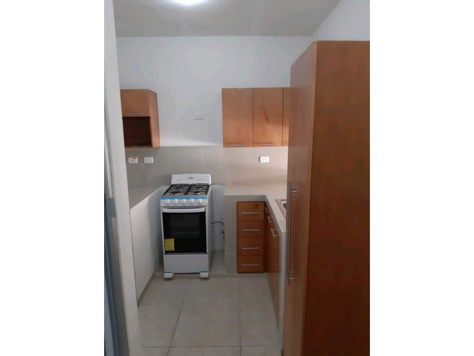RENTA-Departamento 1er. Nivel en Renta Tres Recamaras Dos Baños - 3