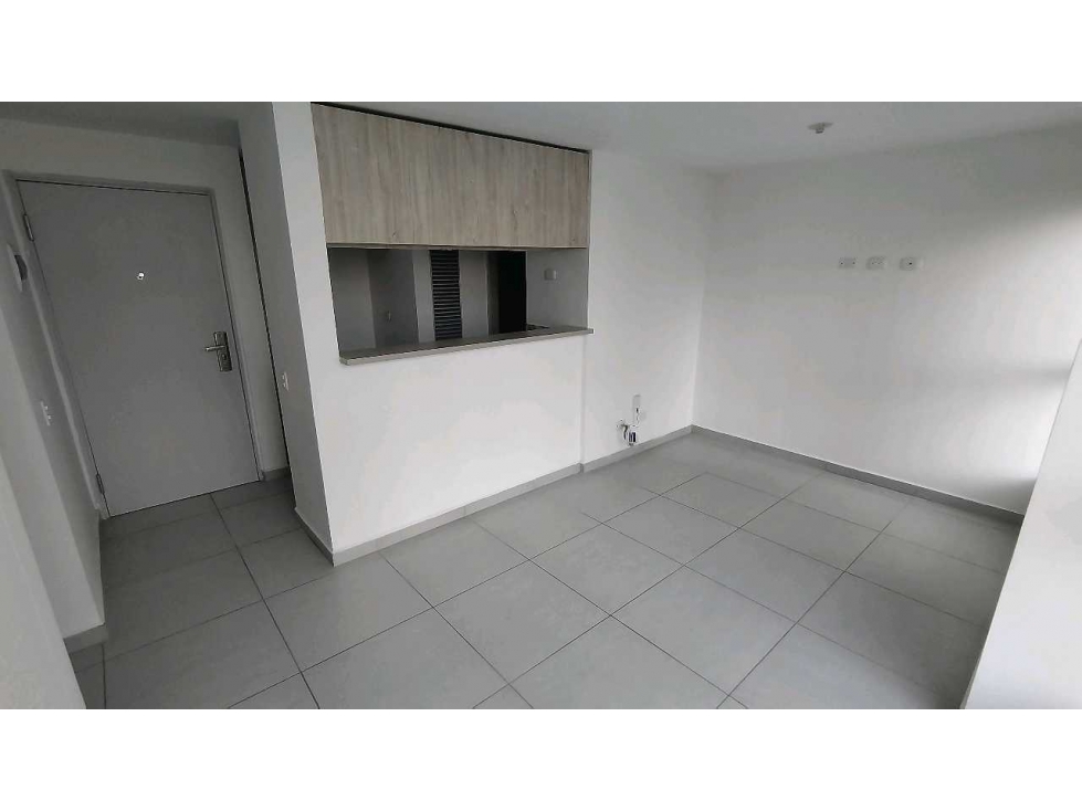 VENDO APARTAMENTO EN CONDINA, PEREIRA, PRIMER PISO. — foto 2