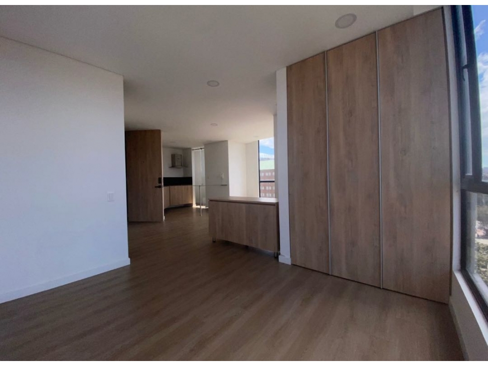 ARRIENDO APARTAESTUDIO AMOBLADO RINCÓN DEL CHICO. A