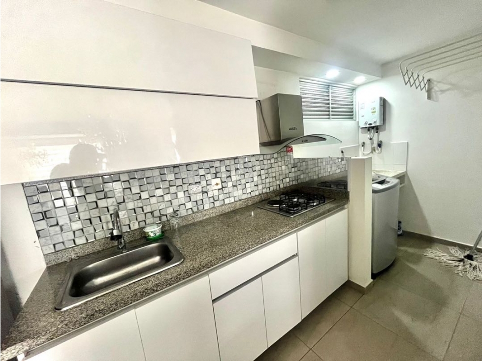 RENTO APARTAMENTO AMOBLADO AVENIDA SUR — foto 2