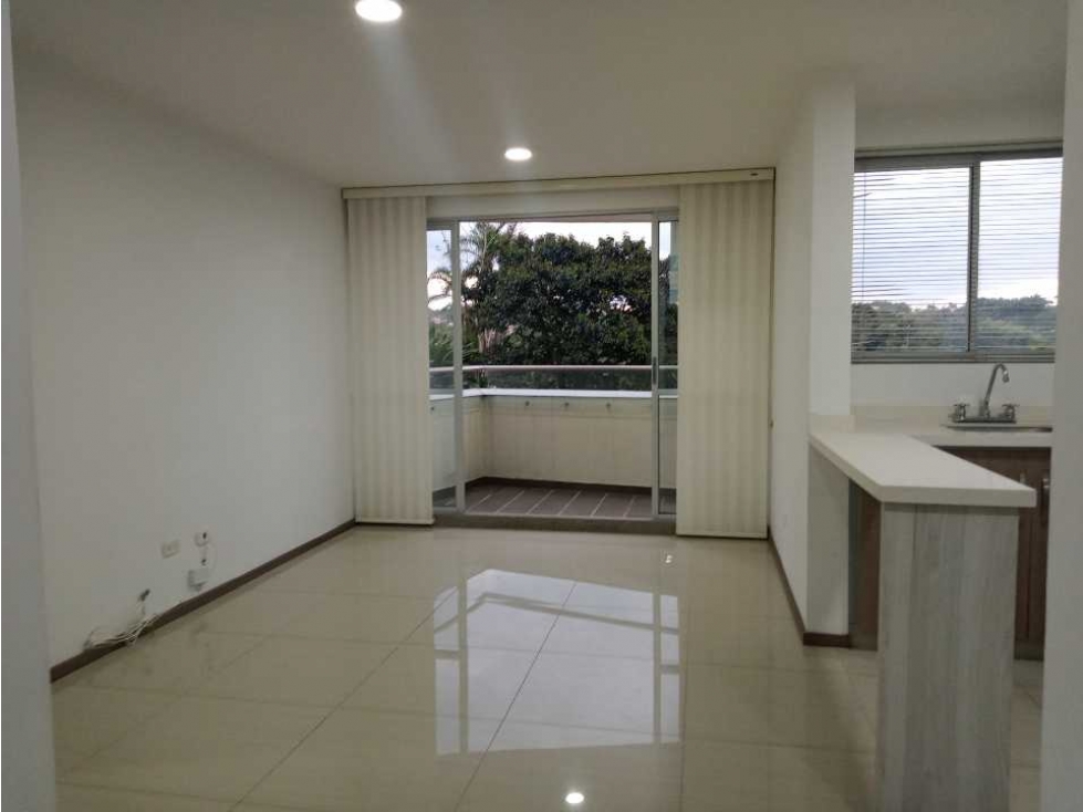 VENDO APARTAMENTO EN CEIBA GRANDE DE CANAAN ALAMOS PEREIRA