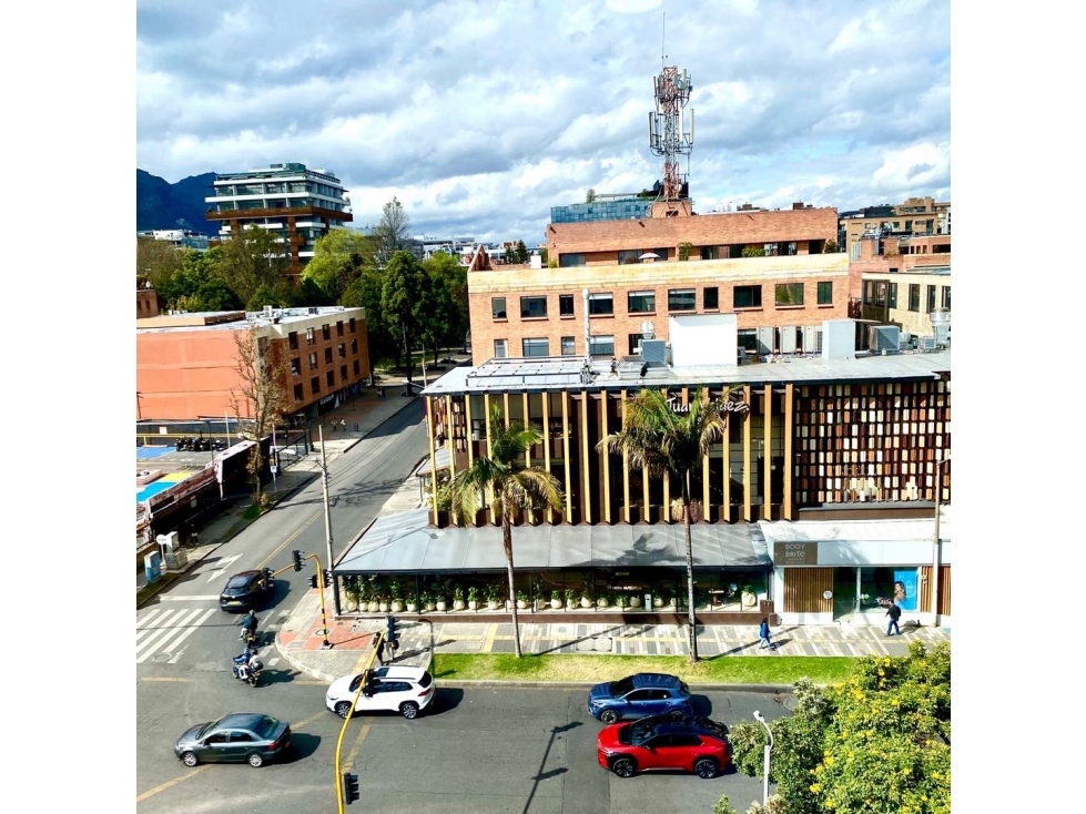 Rento apartamento duplex con terraza en Chico — foto 2