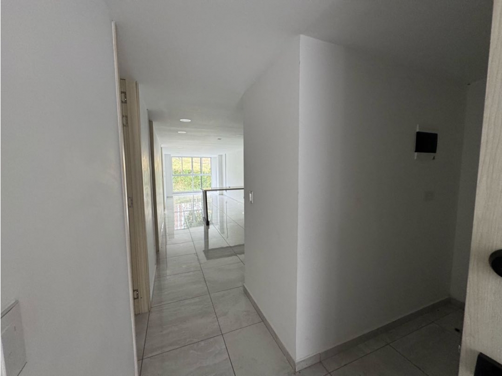 RENTO APARTAMENTO EN PINARES PEREIRA — foto 2