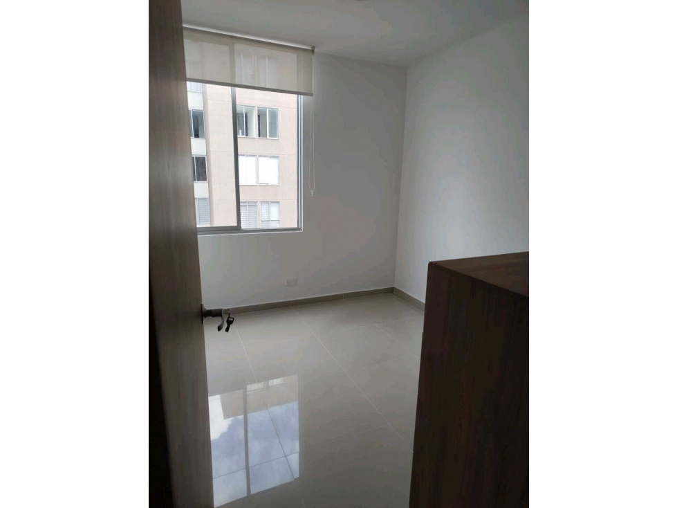 Vendo y arriendo Apartamento en Conjunto cerrado Llano Alto 1 — foto 6