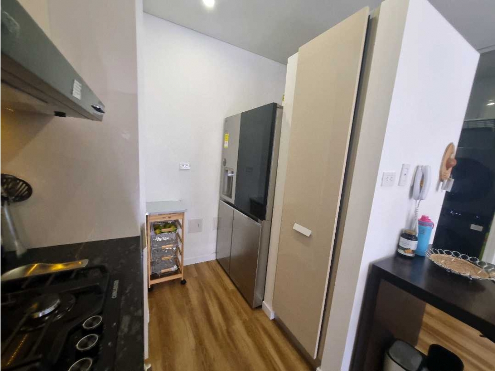RENTO APTO AMOBLADO 2 HABITACIONES CHICO — foto 5