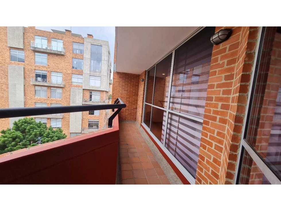 VENDO APTO MODERNO EXTERIOR 3 HABITACIONES CLUB HOUSE - CHICO III — foto 4
