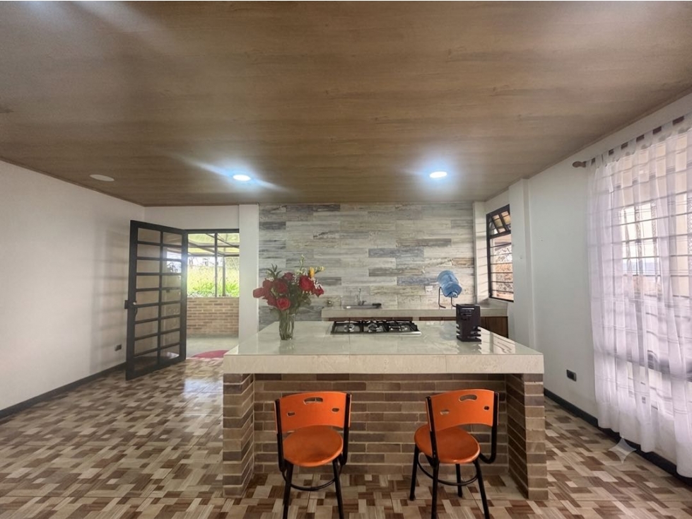 Rento bella casa lote de un nivel en Tocancipá en la vereda canavita. - 1