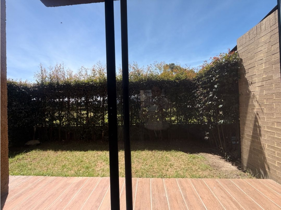 Rento casa de dos niveles en cajica — foto 2