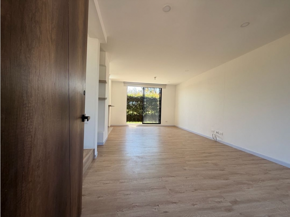 Rento casa de dos niveles en cajica — foto 4
