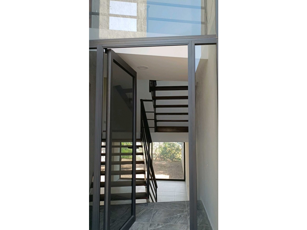 RENTO CASA NUEVA AMPLIA CON JARDIN EN TLAXCALA - 4