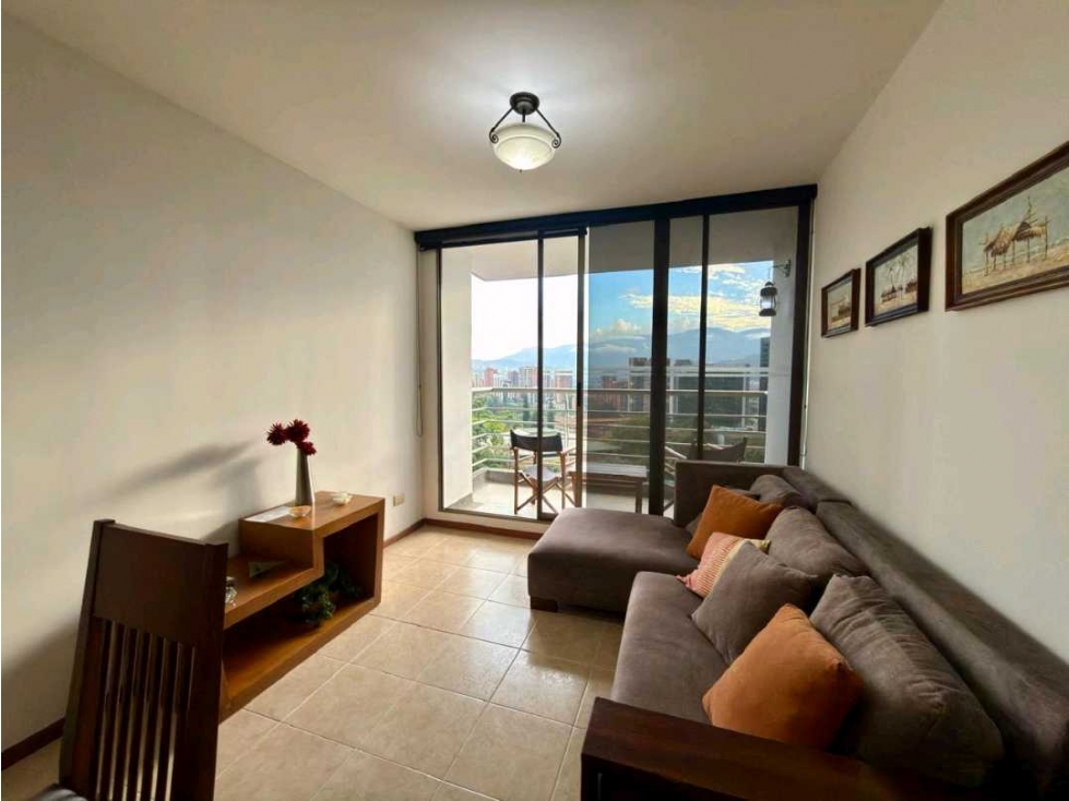 RENTO HERMOSO AMPLIO APARTAMENTO FRENTE CC SANTAFE MEDELLIN POBLADO — foto 6