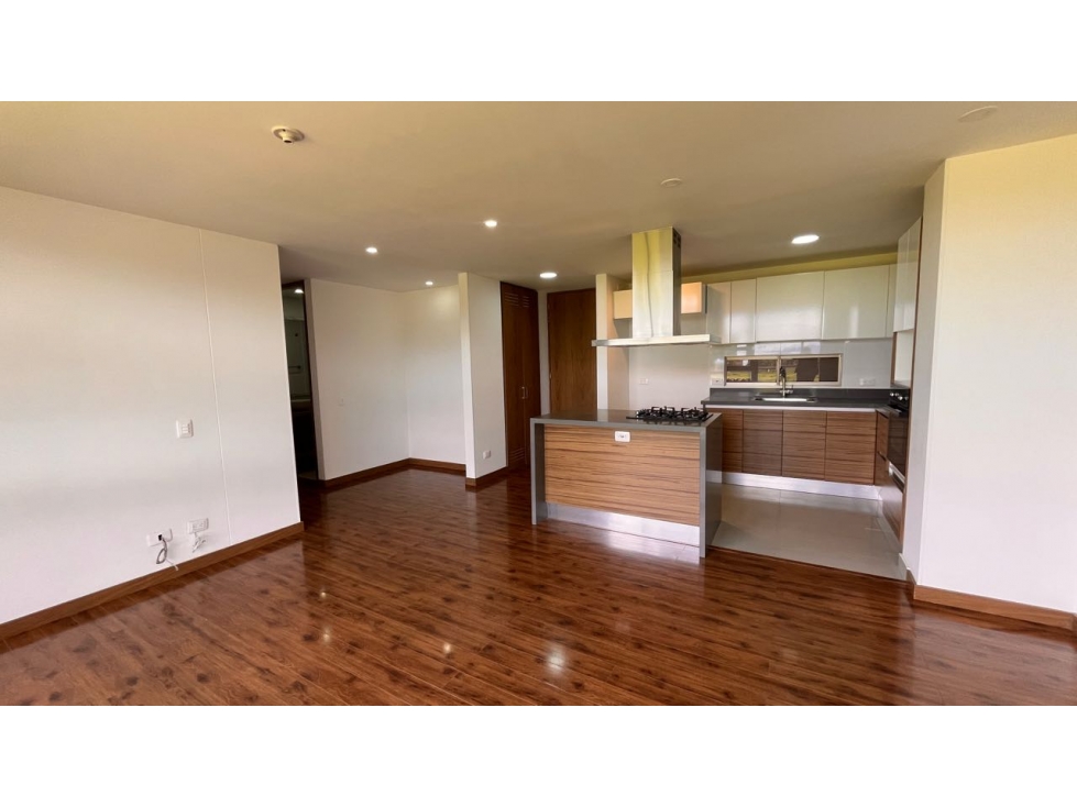 Vendo lindo apartamento milla de oro club house. Dos garajes — foto 5