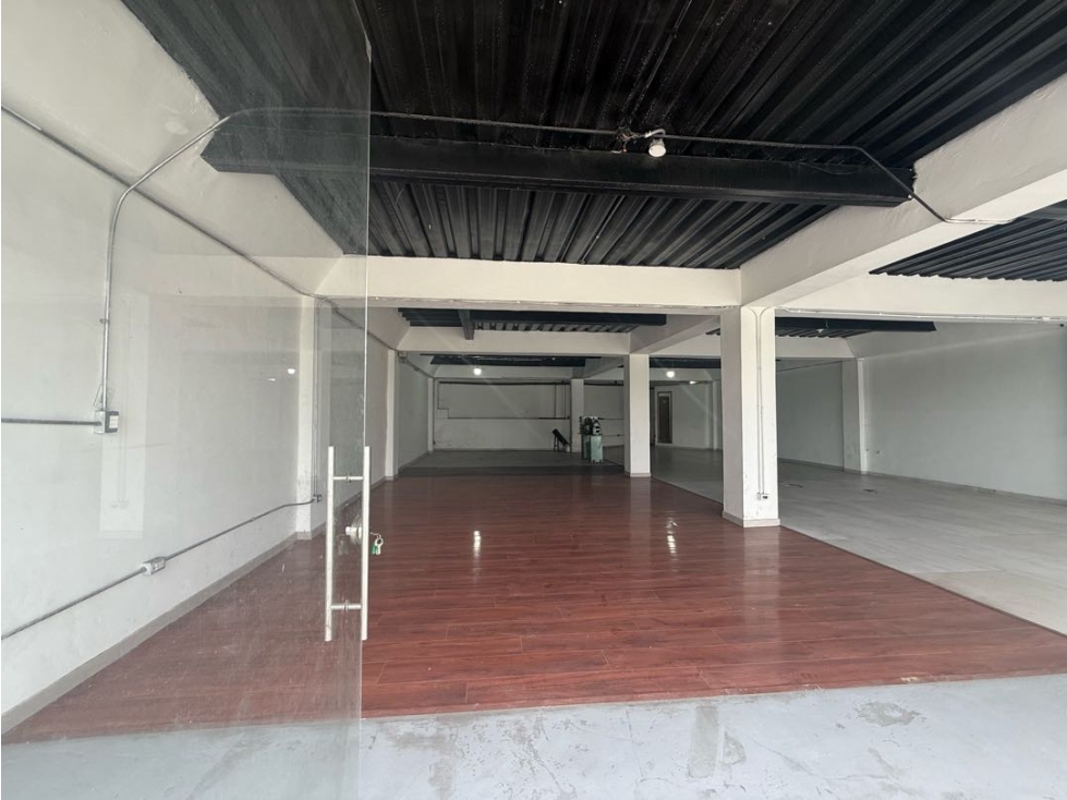 RENTO LOCAL 190 M2 VARIANTE COTA - 1