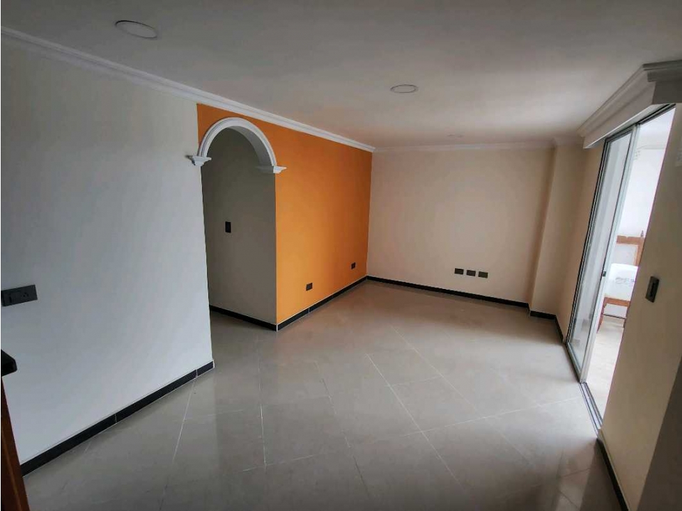 Rento o Vendo apartamento en Prado Centro — foto 2