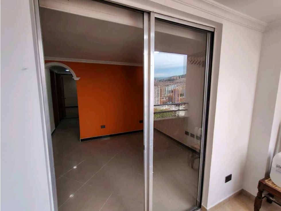 Rento o Vendo apartamento en Prado Centro — foto 3