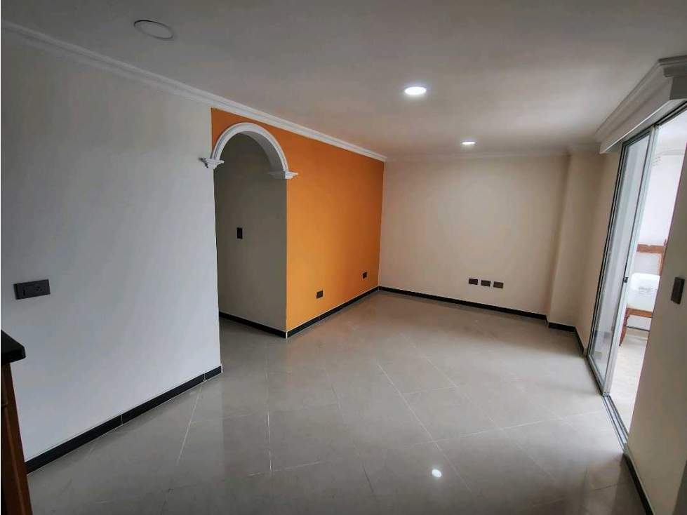 Rento o Vendo apartamento en Prado Centro — foto 4