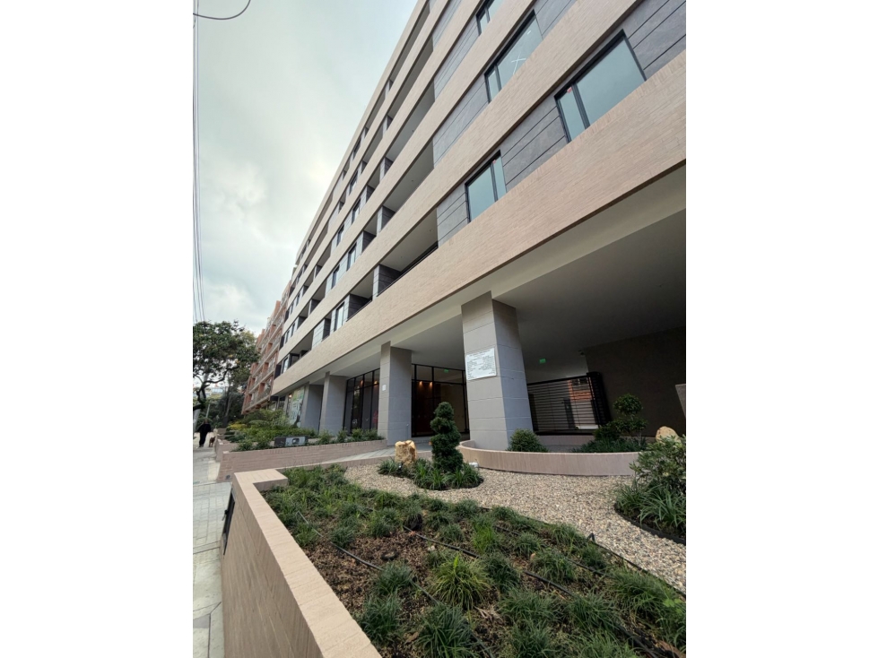 RENTO PARA ESTRENAR MODERNO APARTAMENTO EN CHICO RESERVADO