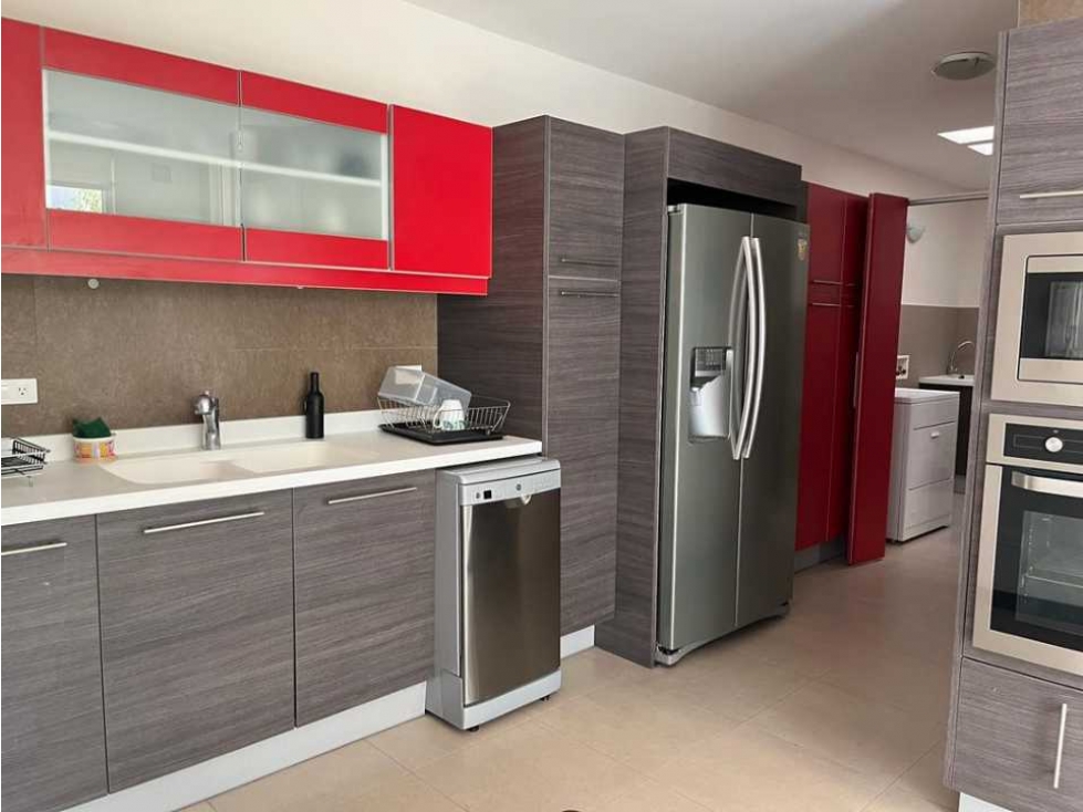 Casa en venta en Tumbaco Tolachica cerca de Ruta Viva con jardín — foto 3