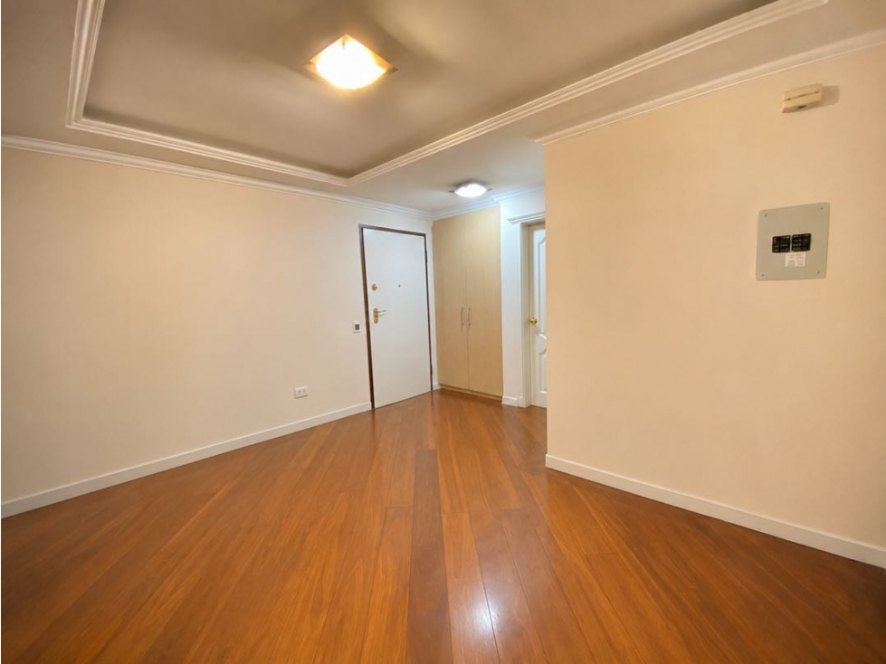 República de El Salvador. Departamento 60m2 Venta