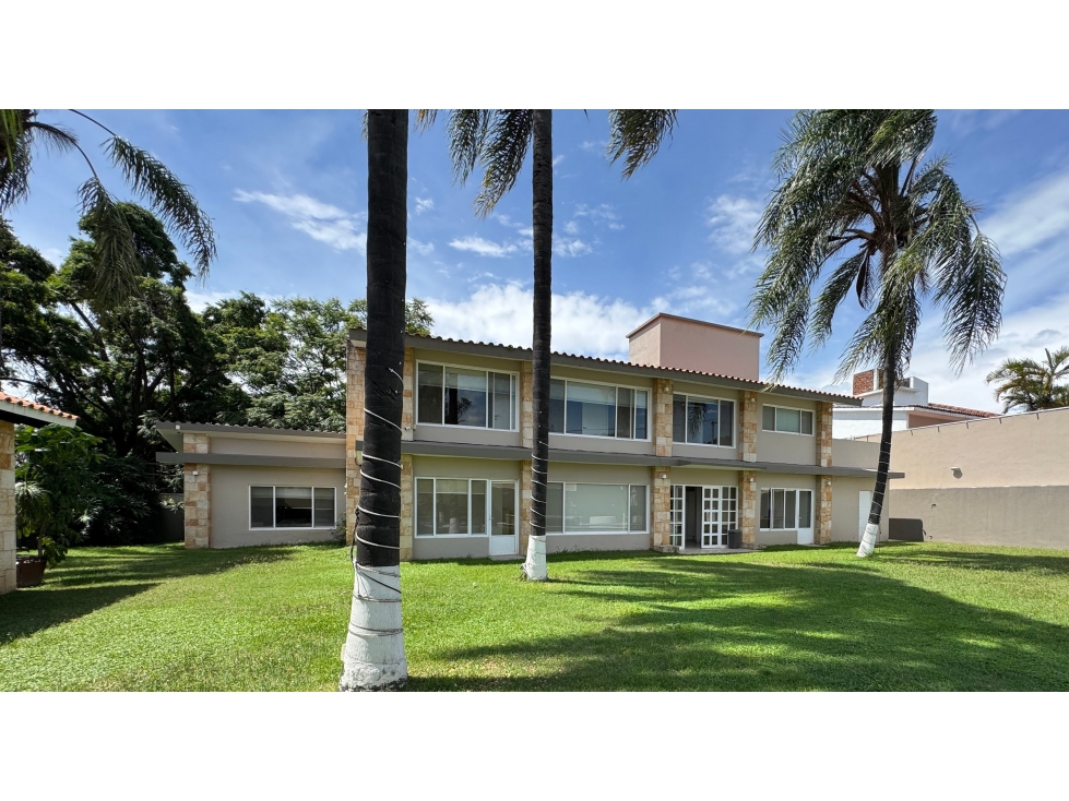 Residencia con Alberca en Vista Hermosa, Cuernavaca