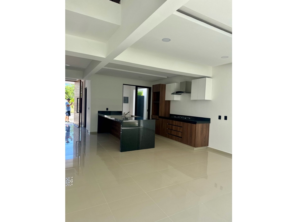 Residencia de Diseño Moderno con Alberca Privada en Playa del Carme