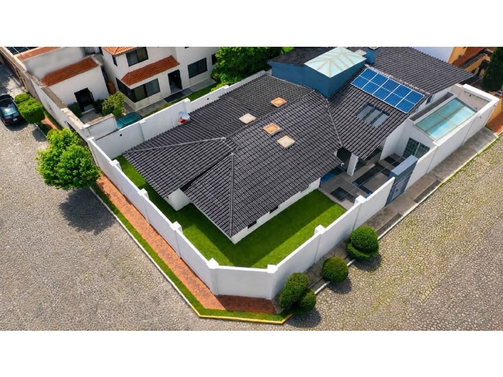 Residencia de Lujo en Esquina en venta c/Paneles | Sta Cruz Guadalupe