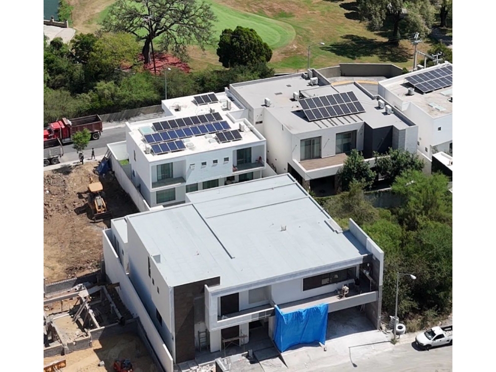 Residencia de lujo en Venta en Sierra Alta 9° Sec. — foto 2