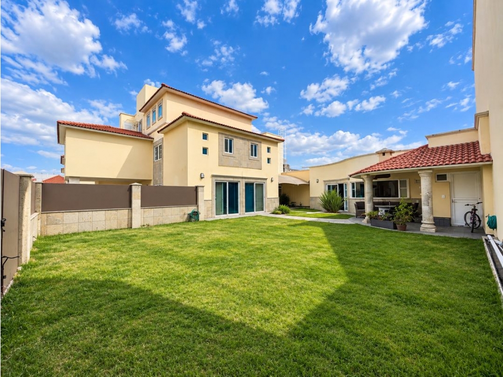 Residencia de Lujo en Venta en Metepec, Av. Tecnológico Gran Jardín — foto 3