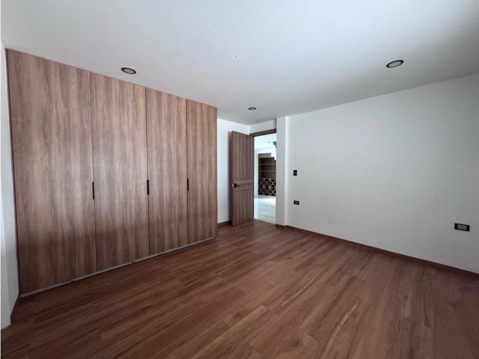 Residencia en Renta atrás de Plaza San Diego - 5
