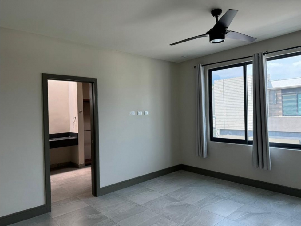 Residencia en Renta Carretera Nacional Fontana Santiago NL - 5