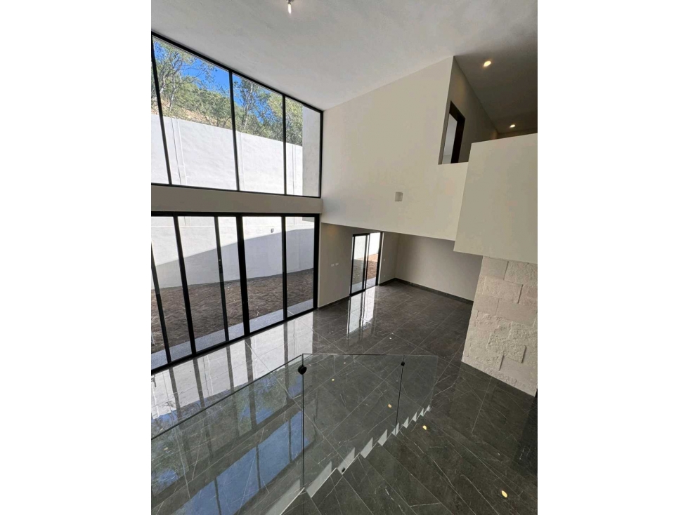 Casa en Venta Bosques de Las Misiones Carretera Nacional en Santiago - 2