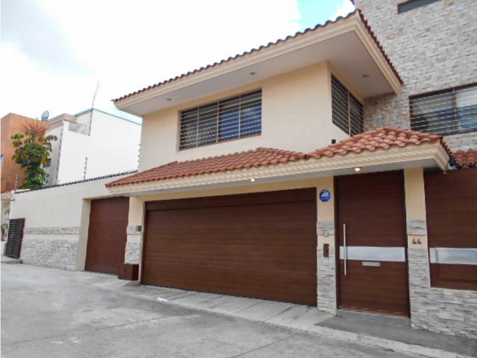 Residencia en venta en Fracc. Monte Magno, Xalapa - 1