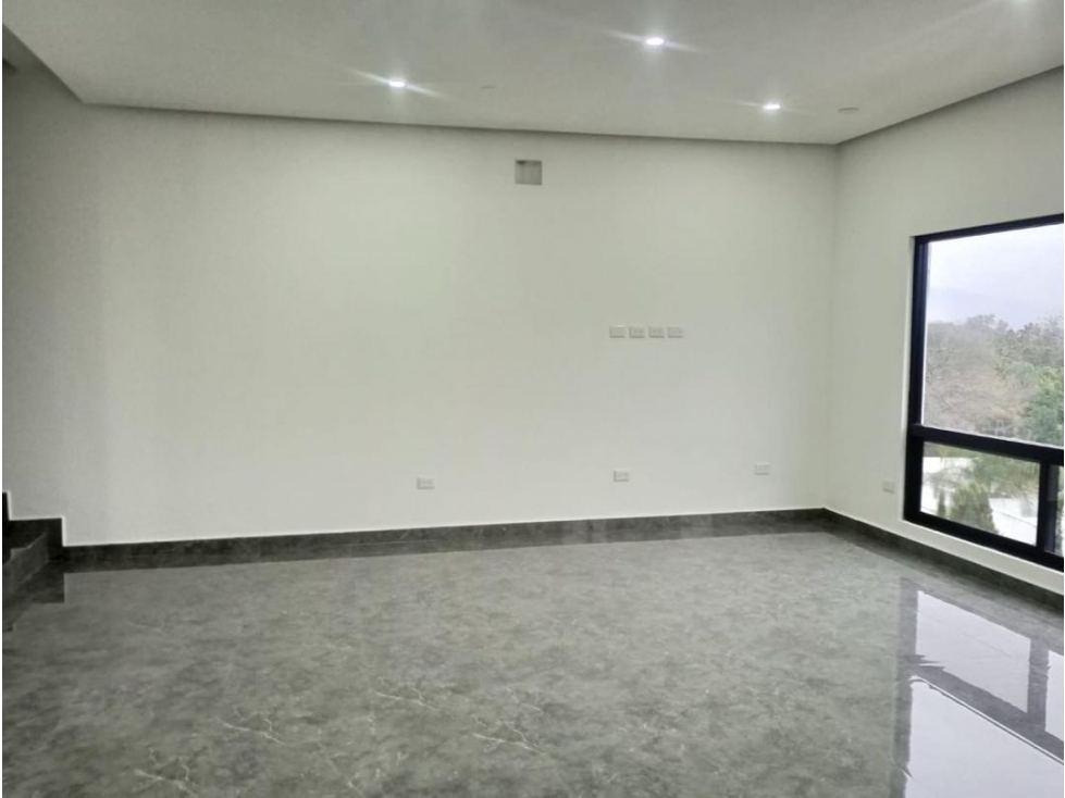 Residencia en Venta en Los Olivos Residencial en Santiago, Nuevo Leon - 3