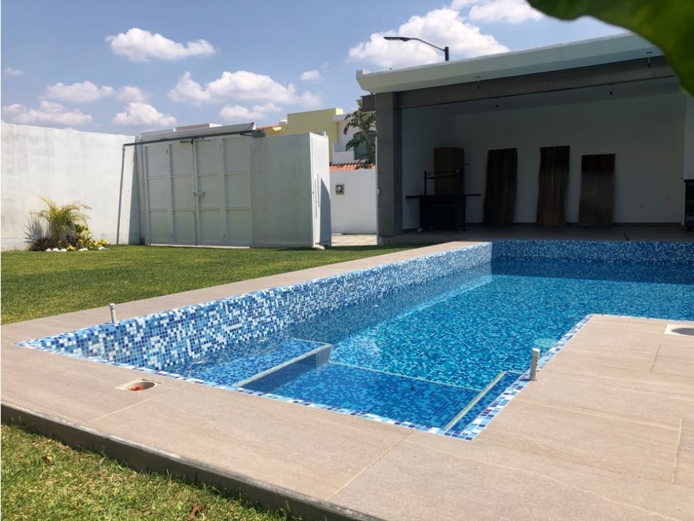 CASA NUEVA SOLA EN VENTA Moderna con Vigilancia Facíl Acceso