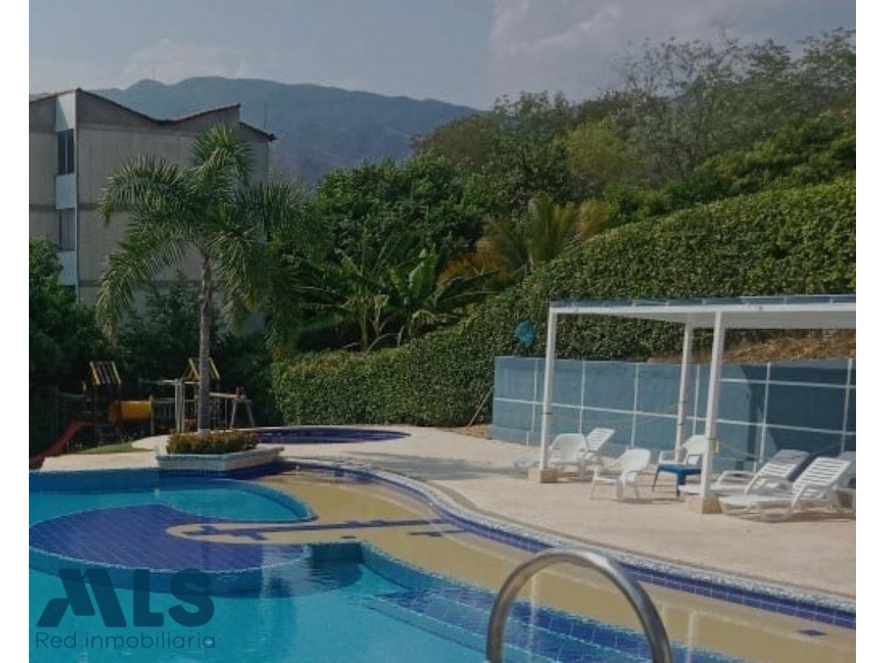 Rodéate de verde y aire puro.(MLS#245122) - 5