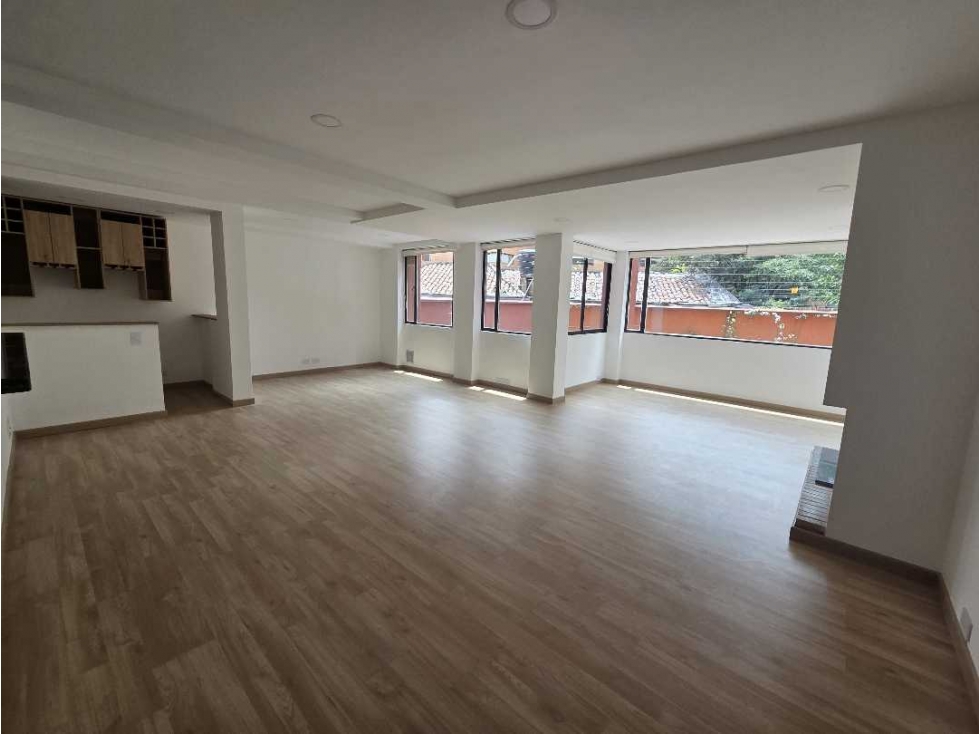 ROSALES REMODELADO VENTA APTO 110M2, 2 NIVELES, 2 HAB, 1.5 BAÑOS $700M — foto 3