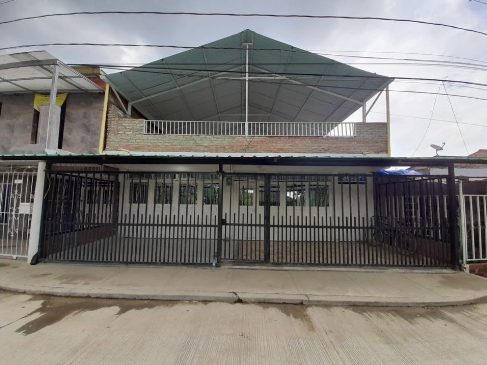 Casa de dos pisos con plancha en venta - Rozo Palmira Valle Colombia