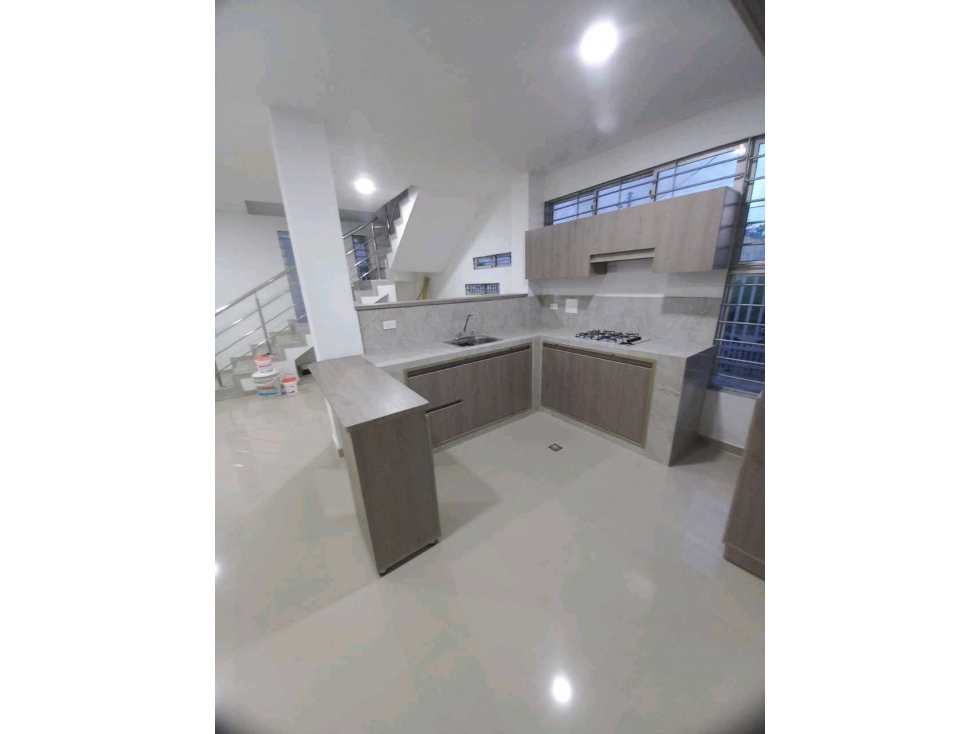 Casa en venta en barrio Urbina — foto 3
