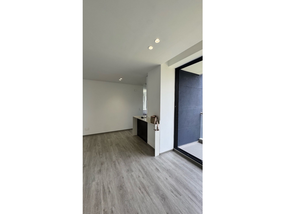 SC SE RENTA APARTAMENTO EN PINARES — foto 6