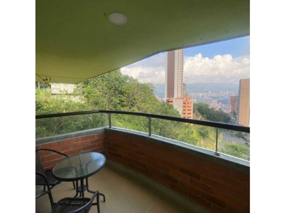 Sabaneta 114 mts, 3 alcobas, 2 balcones