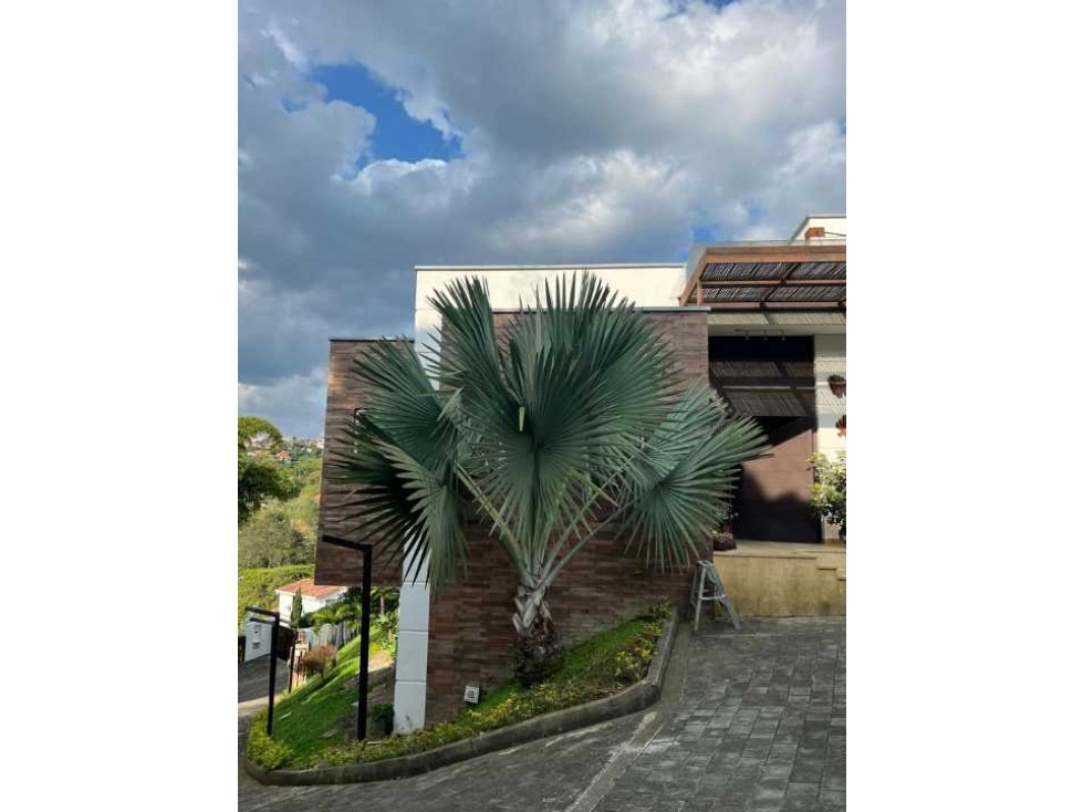 Sabaneta te espera / Casa De Lujo a $2.3MM En La Doctora — foto 6