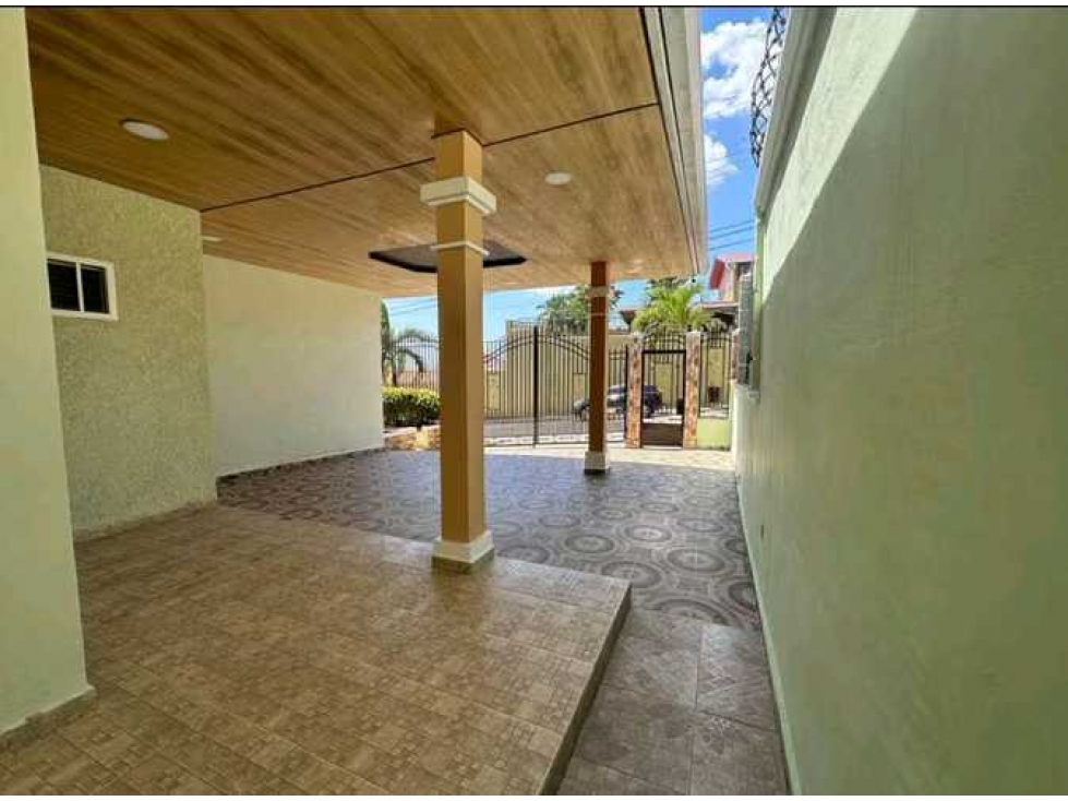 SAN ANTONIO / OPORTUNIDAD / CASA 3 REC / JARDÍN / PATIO