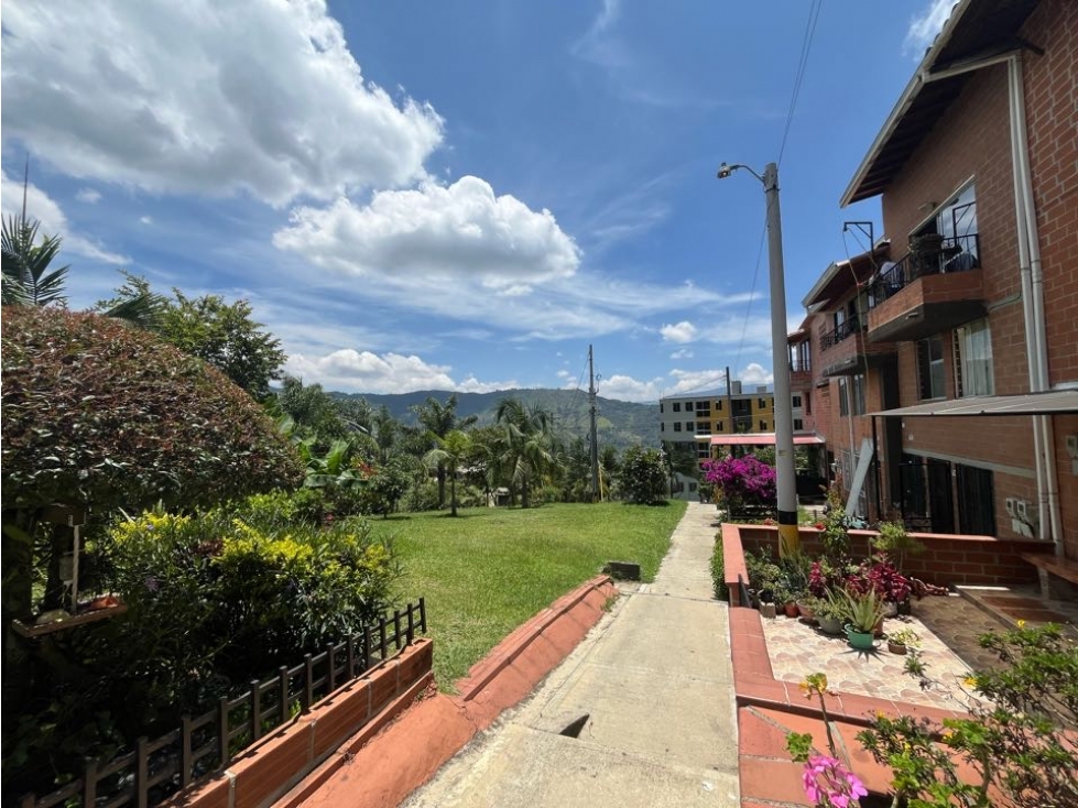 San Antonio Prado - CASA unidad abierta