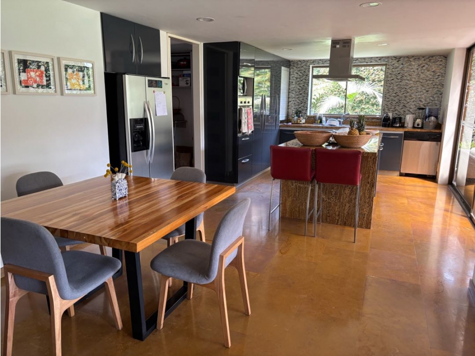 SAN SIMÓN VENTA 5 HABITACIONES REMODELADA — foto 3