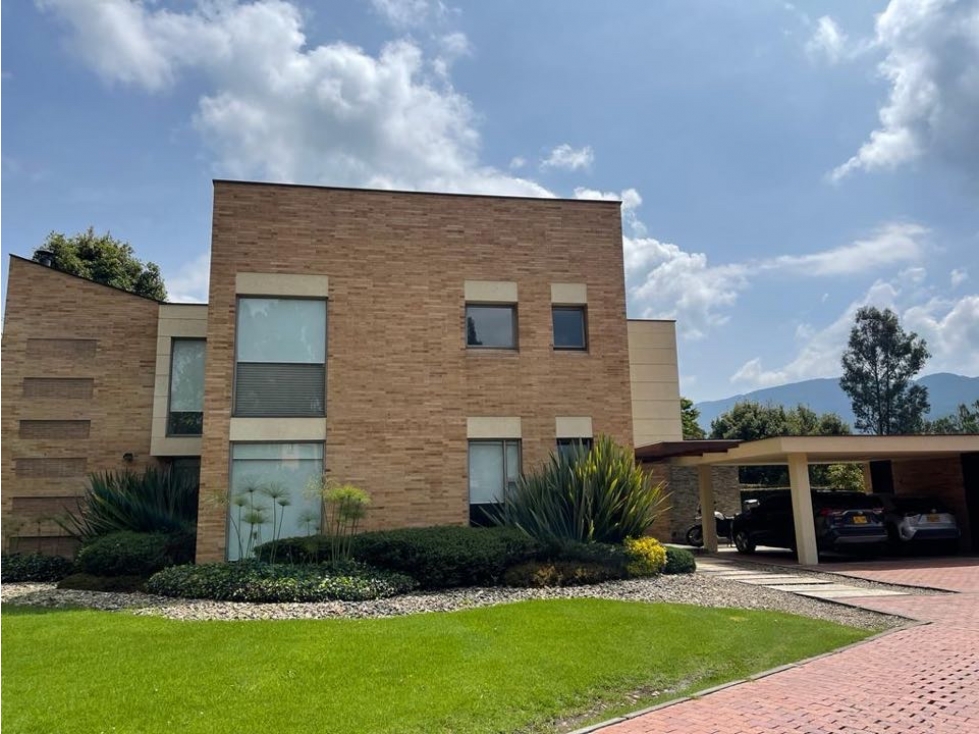 SAN SIMON ARRIENDO/VENTA 4 HABITACIONES