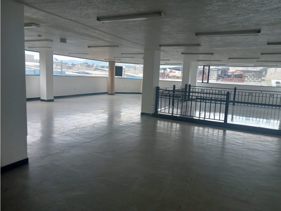 Sangolqui, Local Comercial en Renta, 360m2, 1 Ambiente — foto 2